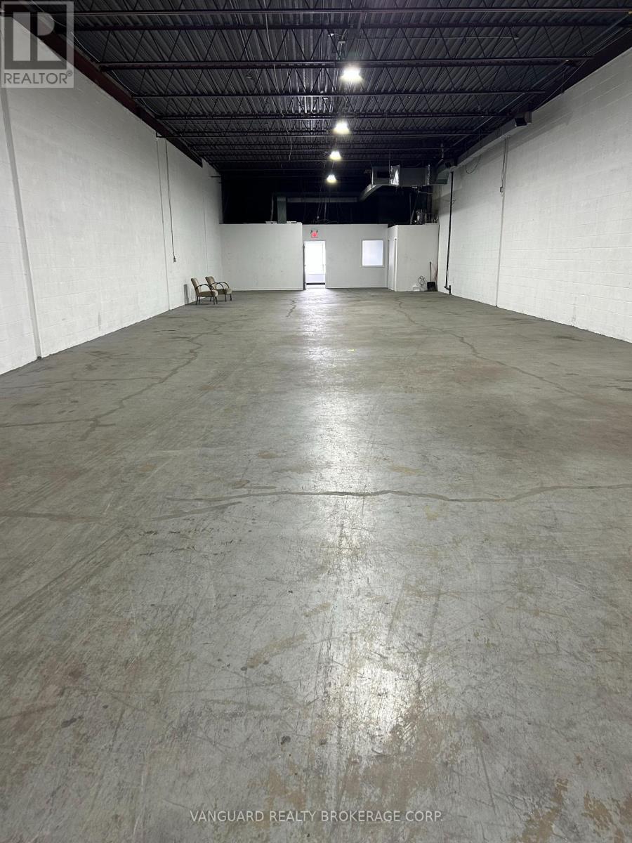 15 - 17 Canso Road, Toronto, Ontario  M9W 4M1 - Photo 5 - W12721324