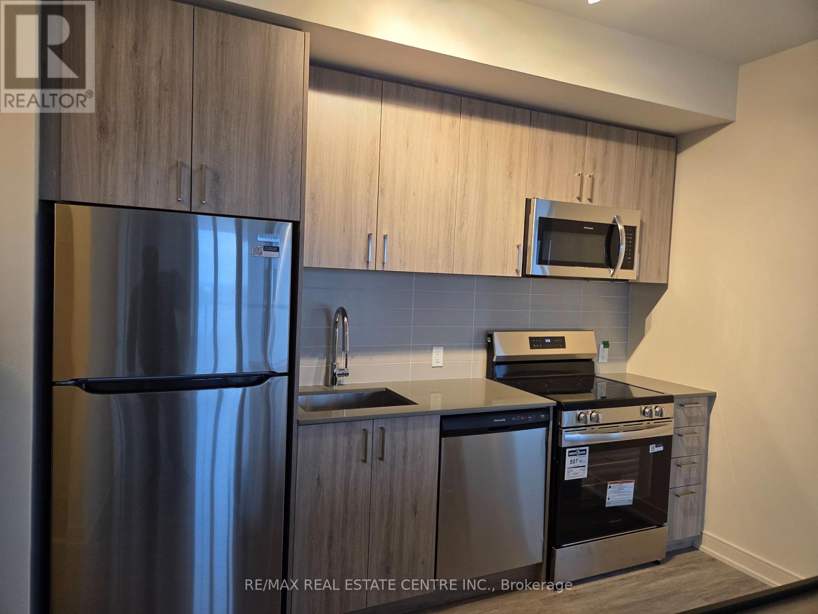 1407 - 8020 Derry Road, Milton, Ontario  L9T 9N7 - Photo 6 - W12721332