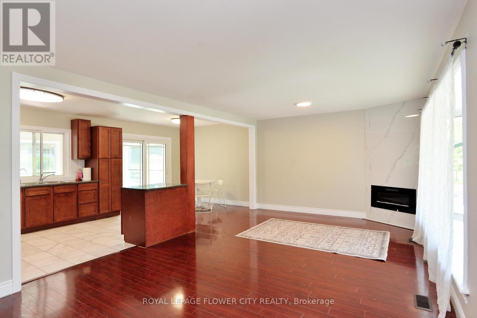 15790 Mississauga Road, Caledon, Ontario  L7C 1W8 - Photo 6 - W12721356