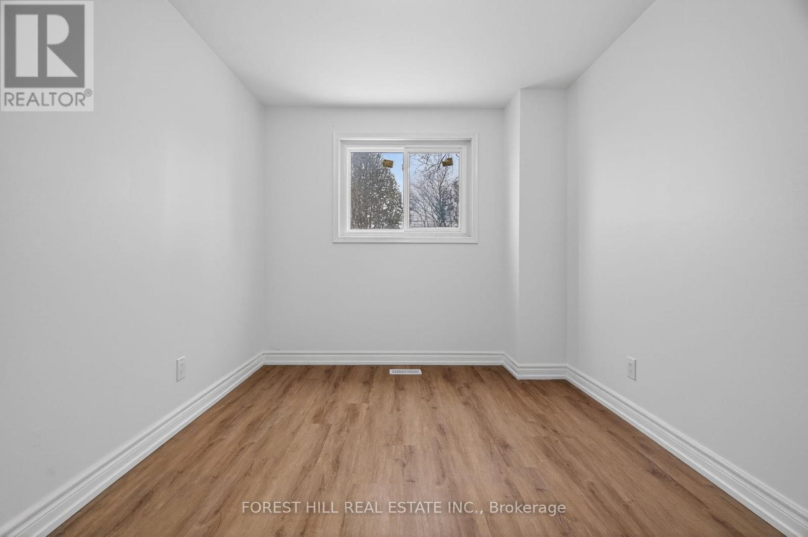 81 Taysham Crescent, Toronto, Ontario  M9V 1X1 - Photo 17 - W12721376