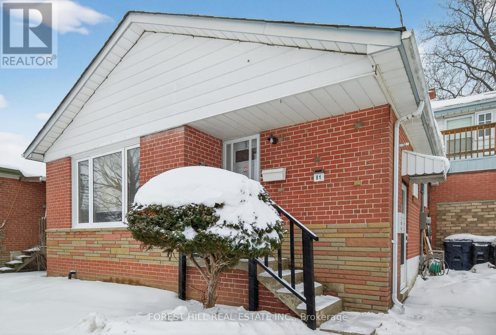 81 Taysham Crescent, Toronto, Ontario  M9V 1X1 - Photo 2 - W12721376