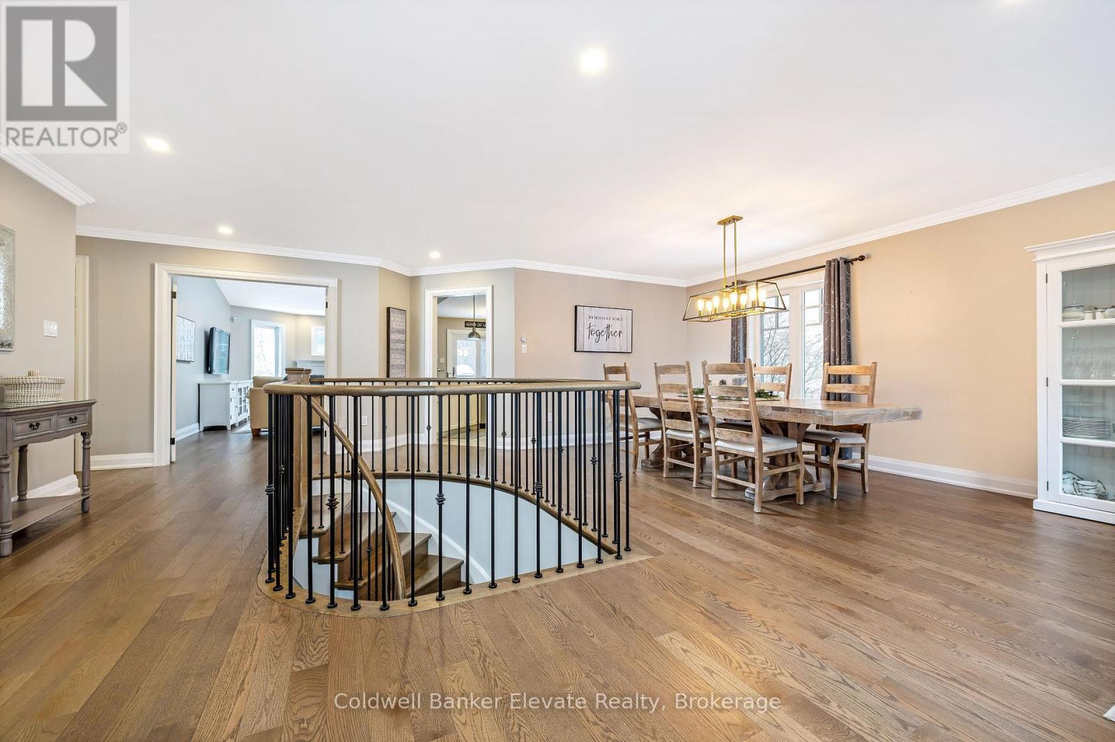 43 Newman Place, Halton Hills, Ontario  L7G 6A6 - Photo 10 - W12721390