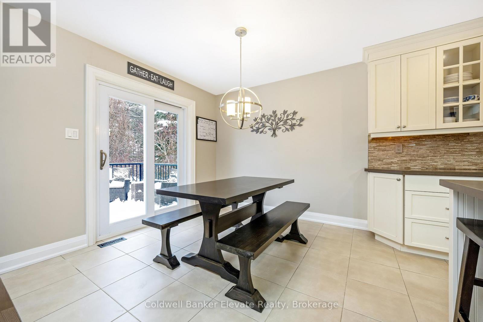 43 Newman Place, Halton Hills, Ontario  L7G 6A6 - Photo 17 - W12721390