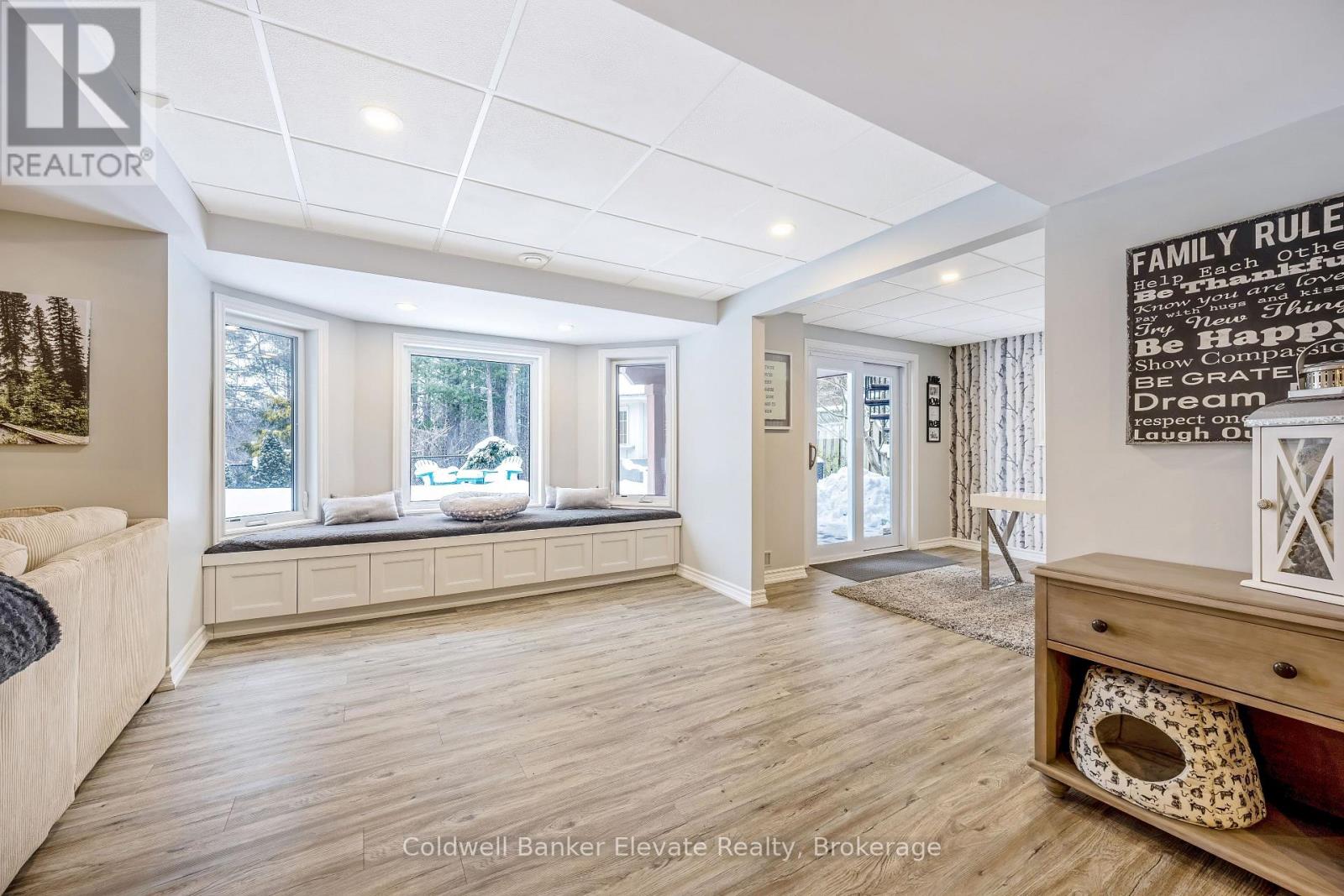 43 Newman Place, Halton Hills, Ontario  L7G 6A6 - Photo 34 - W12721390