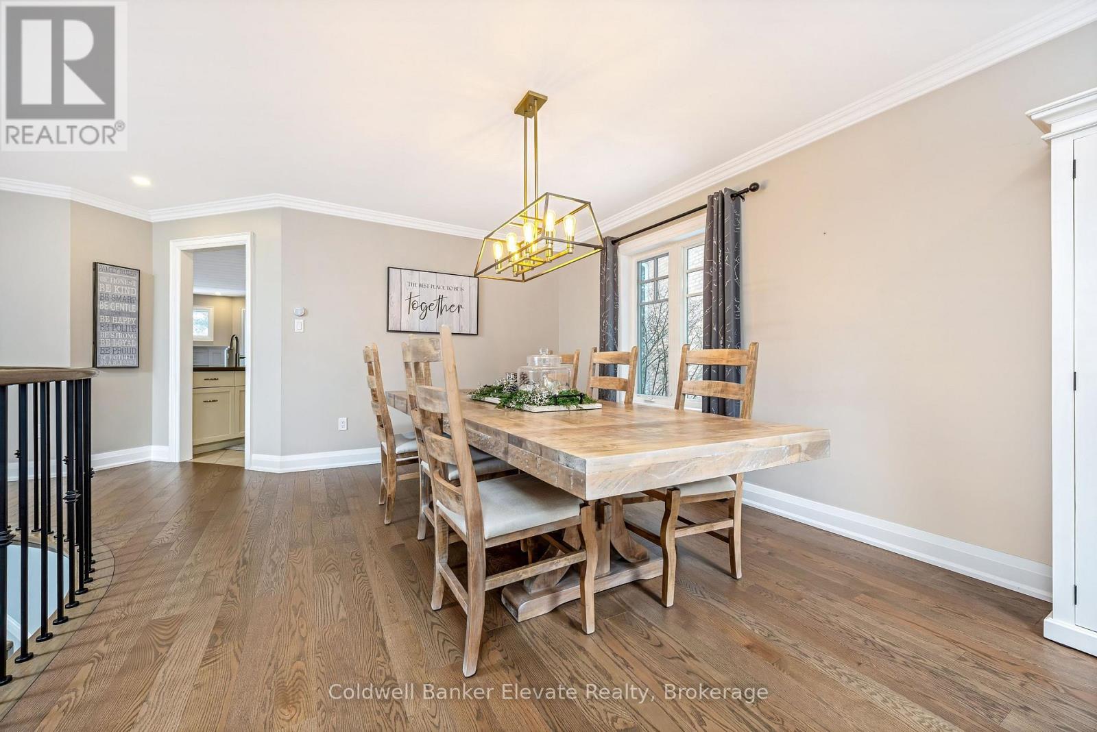 43 Newman Place, Halton Hills, Ontario  L7G 6A6 - Photo 7 - W12721390