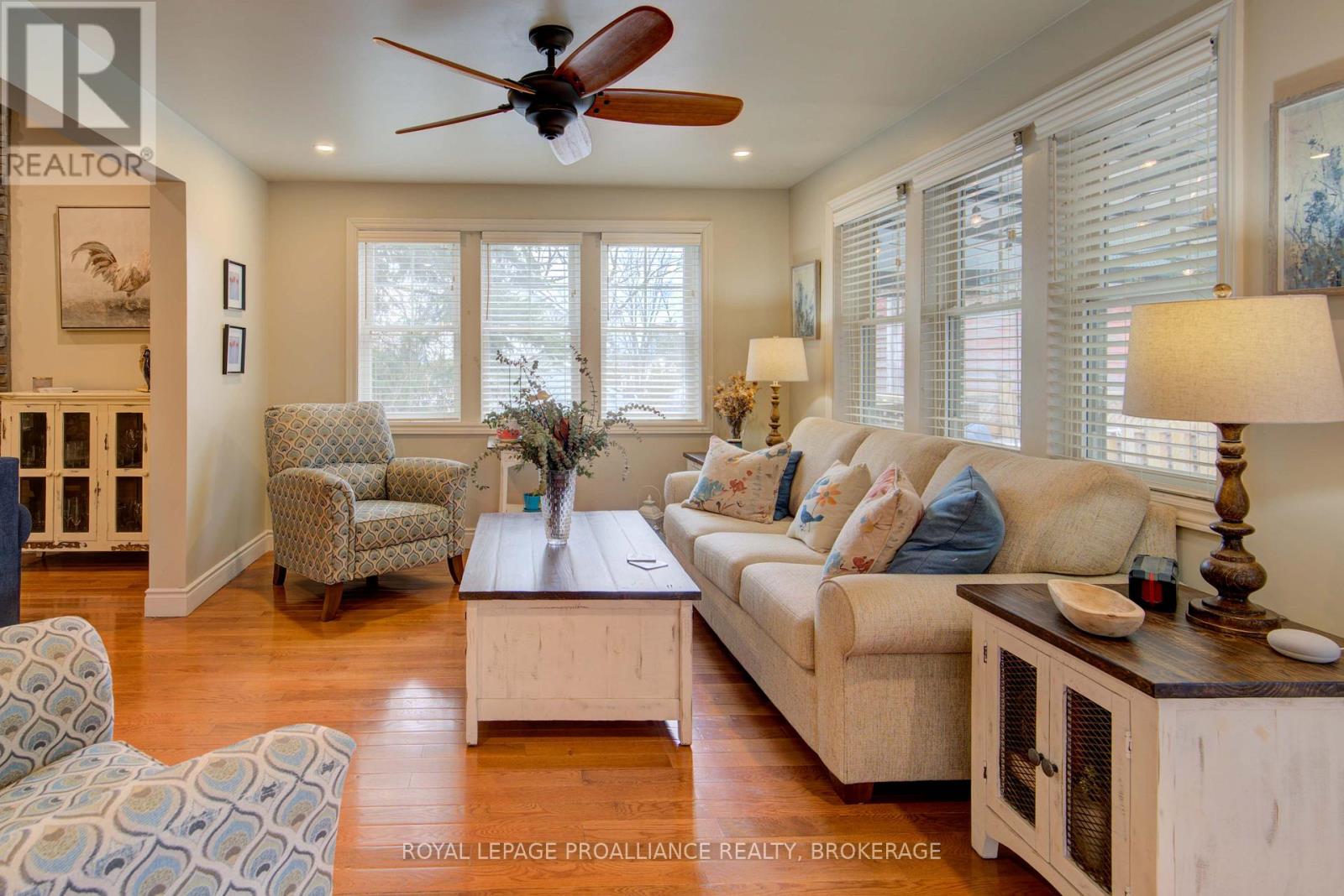 1086 Prince Street, Lansdowne Village, Ontario K0E 1L0 - Photo 28 - X12481385