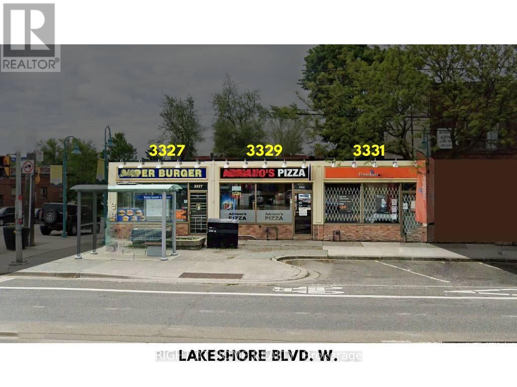 3327 Lakeshore Boulevard W, Toronto, Ontario  M8W 1N1 - Photo 3 - W12721396