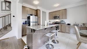 52 Keppel Circle, Brampton, Ontario  L7A 5L1 - Photo 3 - W12721422