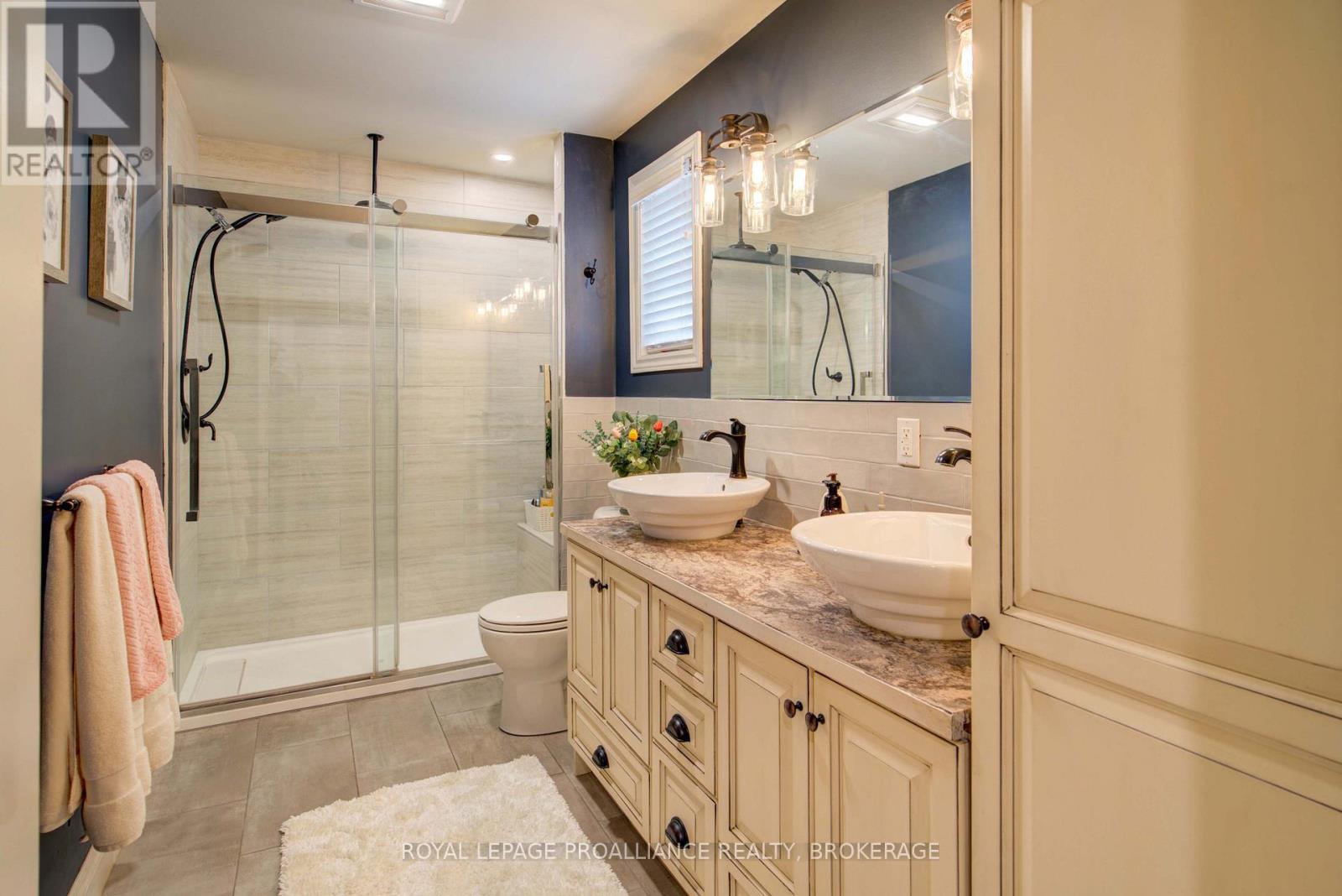 1086 Prince Street, Lansdowne Village, Ontario K0E 1L0 - Photo 32 - X12481385