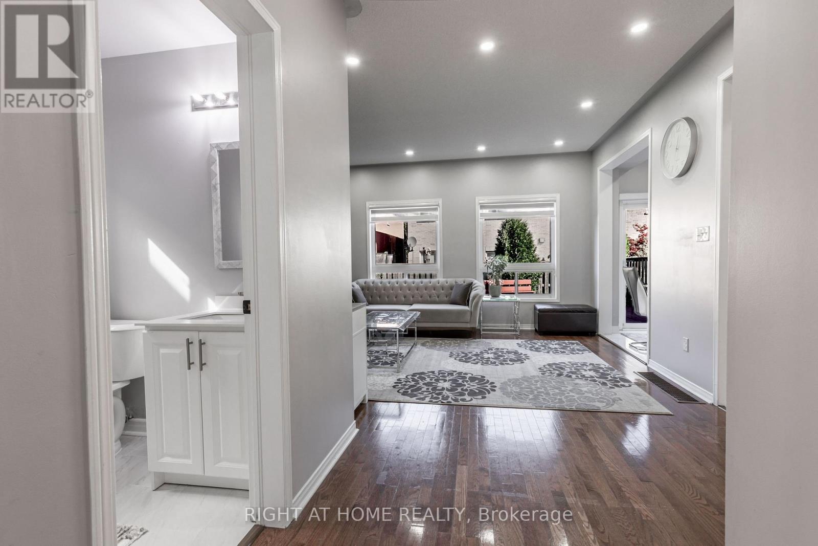 1107 Bonin Crescent, Milton, Ontario  L9T 0B2 - Photo 6 - W12721430