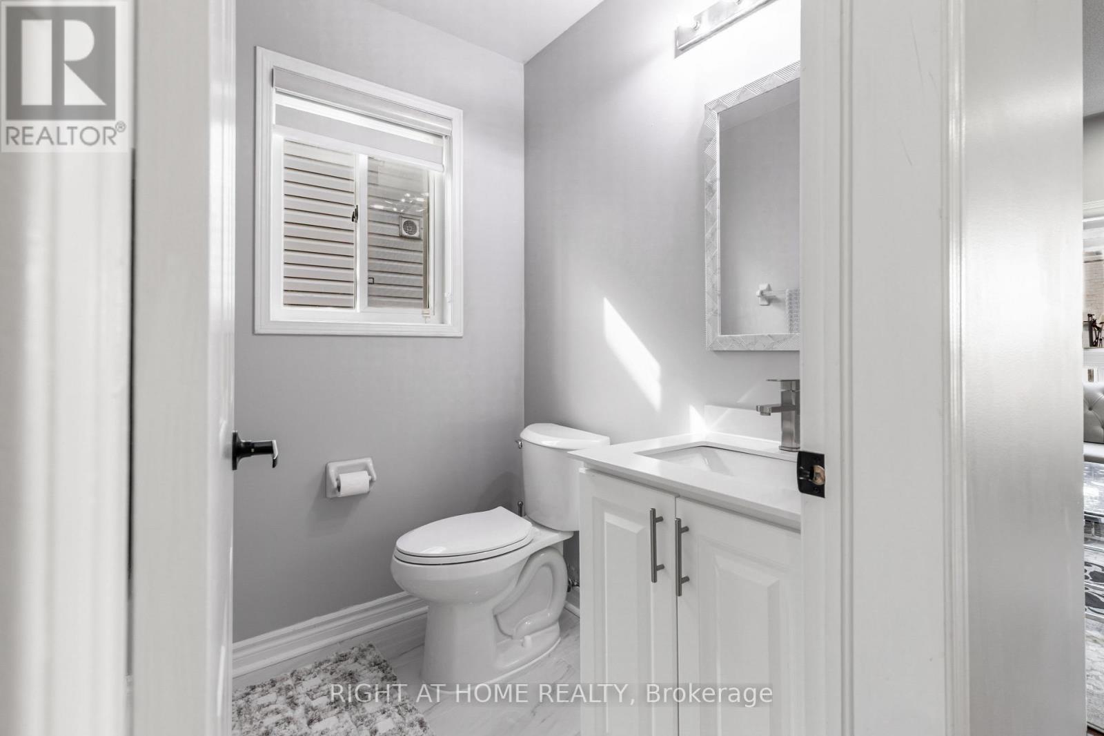 1107 Bonin Crescent, Milton, Ontario  L9T 0B2 - Photo 7 - W12721430