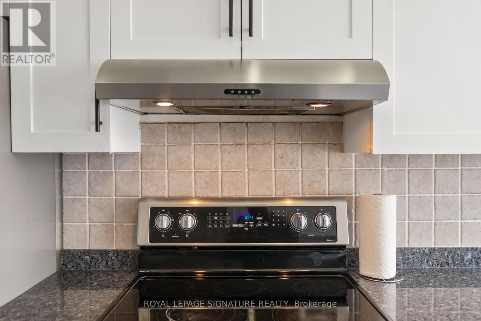 2809 - 550 Webb Drive, Mississauga, Ontario  L5B 3Y4 - Photo 19 - W12721436