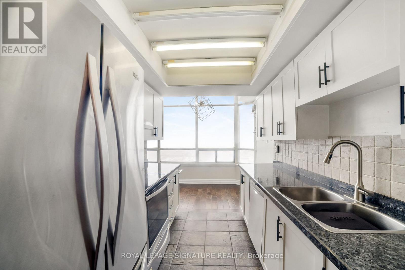 2809 - 550 Webb Drive, Mississauga, Ontario  L5B 3Y4 - Photo 20 - W12721436