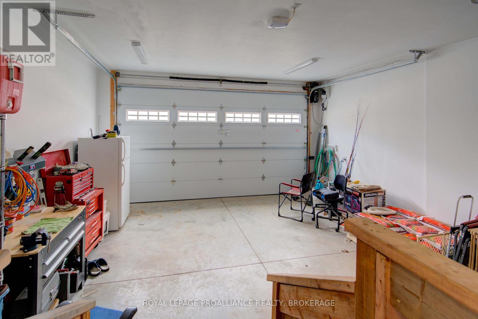 1086 Prince Street, Lansdowne Village, Ontario K0E 1L0 - Photo 42 - X12481385