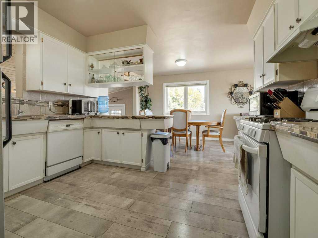 101012 Range Road 234, Rural Lethbridge County, Alberta  T0L 1M0 - Photo 12 - A2263754