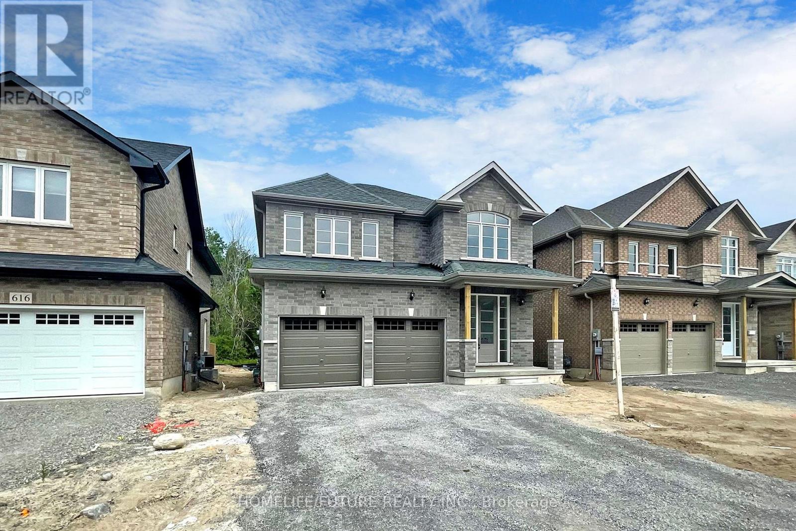 618 Lemay Grove, Peterborough, Ontario  K9K 0H7 - Photo 2 - X12721340