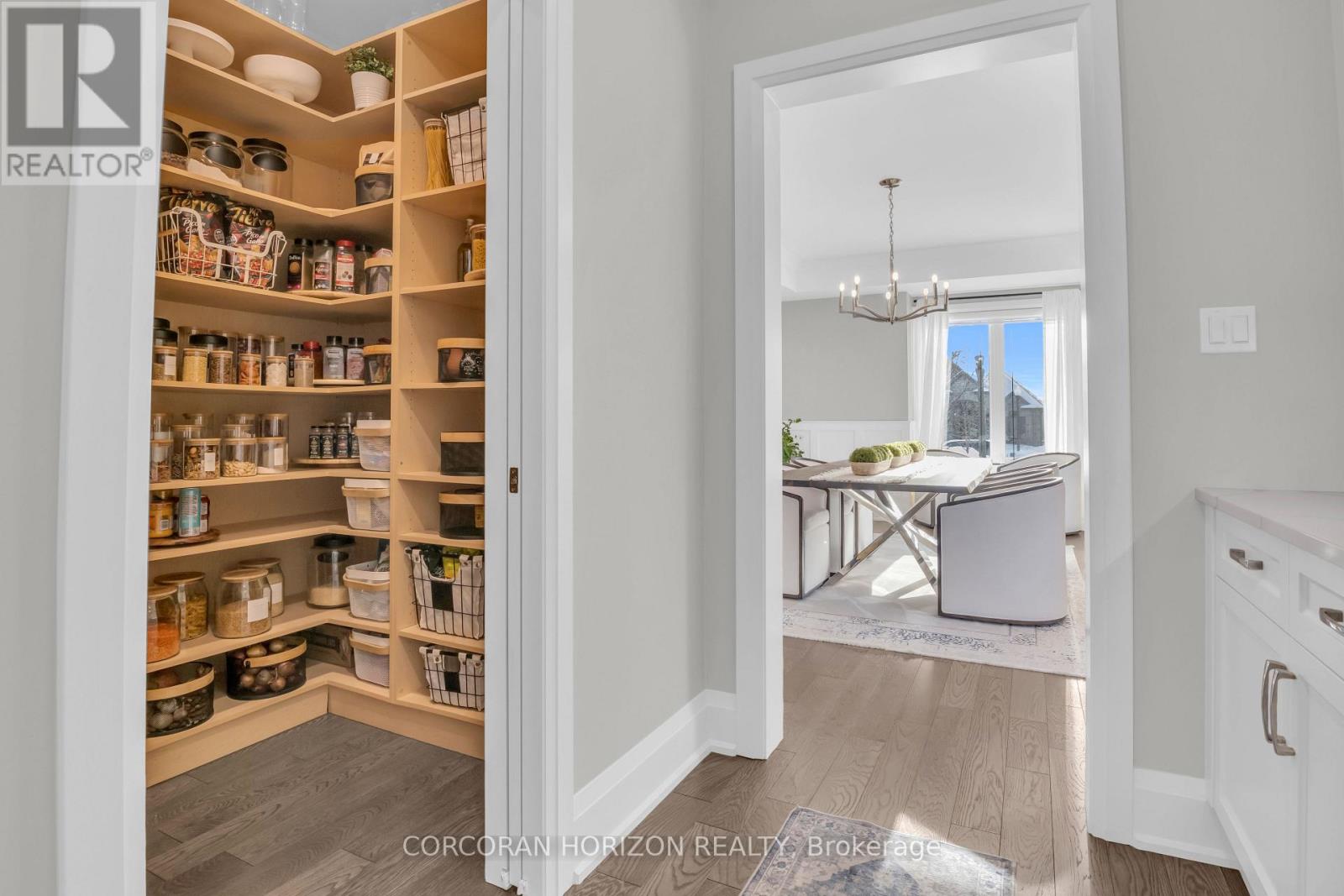 908 Fall Harvest Court, Kitchener, Ontario  N2P 2M2 - Photo 12 - X12721348