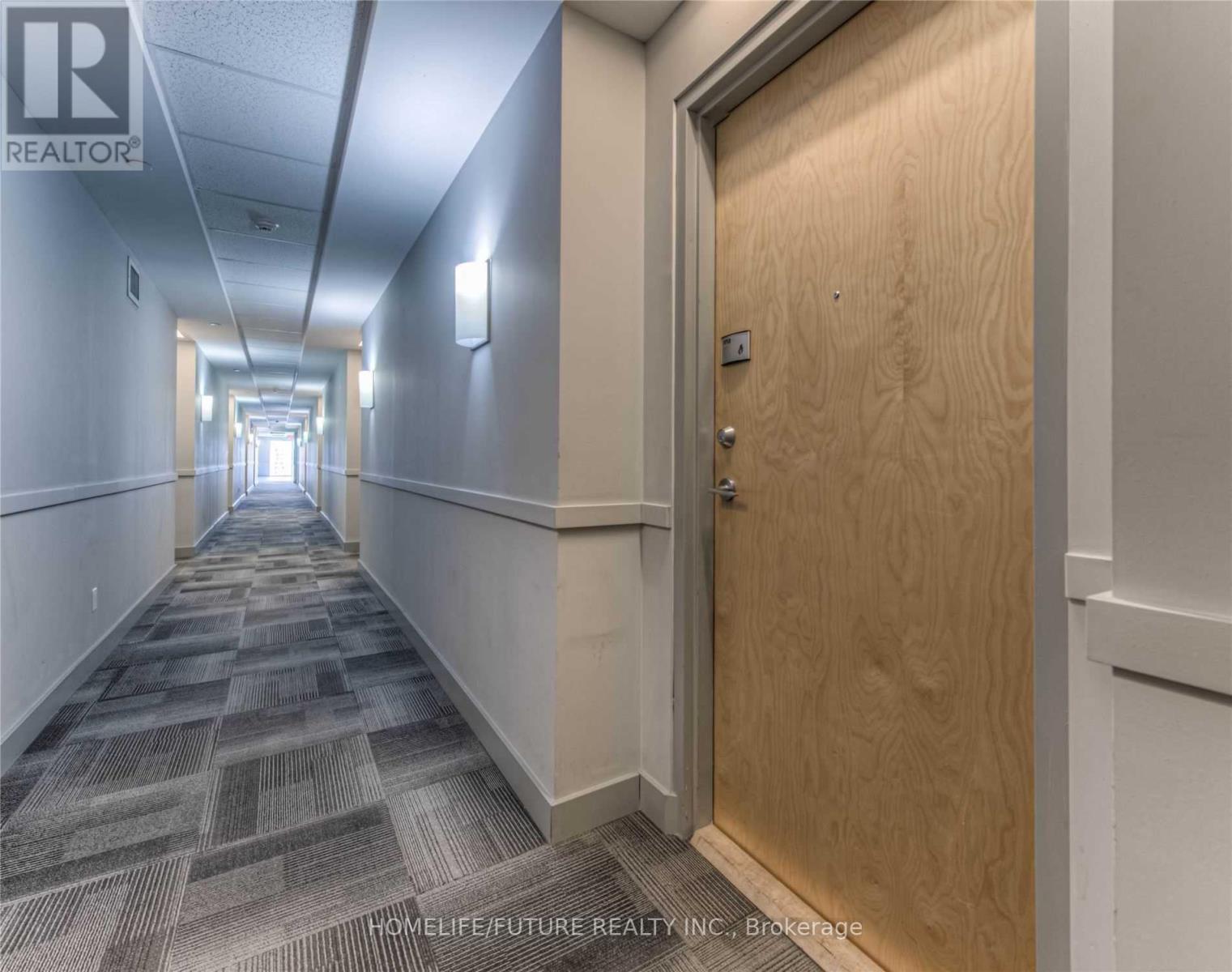 1712 - 1 Victoria Street S, Kitchener, Ontario  N2G 0B5 - Photo 3 - X12721410