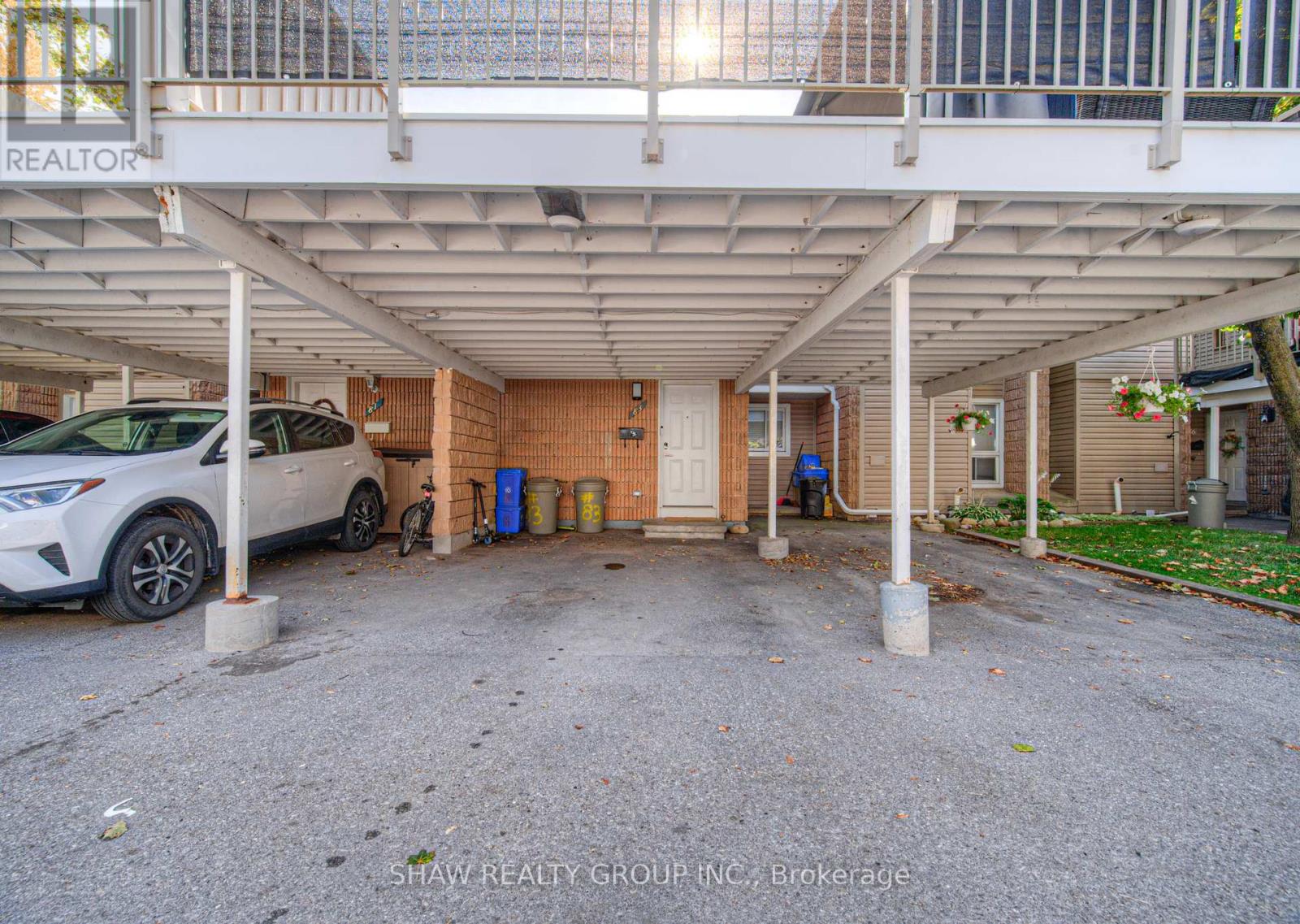 83 - 65 Glamis Road, Cambridge, Ontario  N1R 6W4 - Photo 2 - X12721434