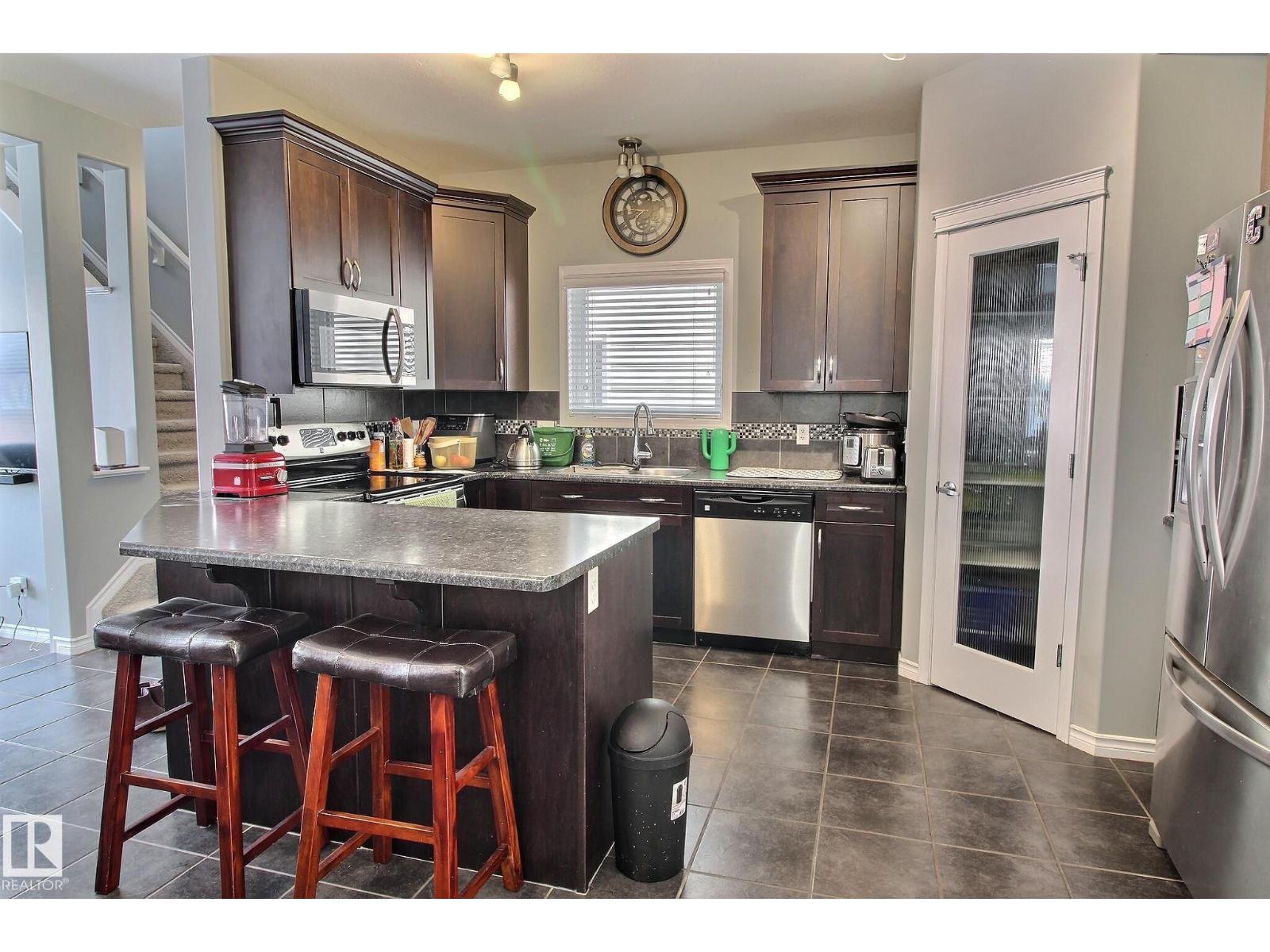 6912 22 Av Sw, Edmonton, Alberta  T6X 0V4 - Photo 2 - E4470765