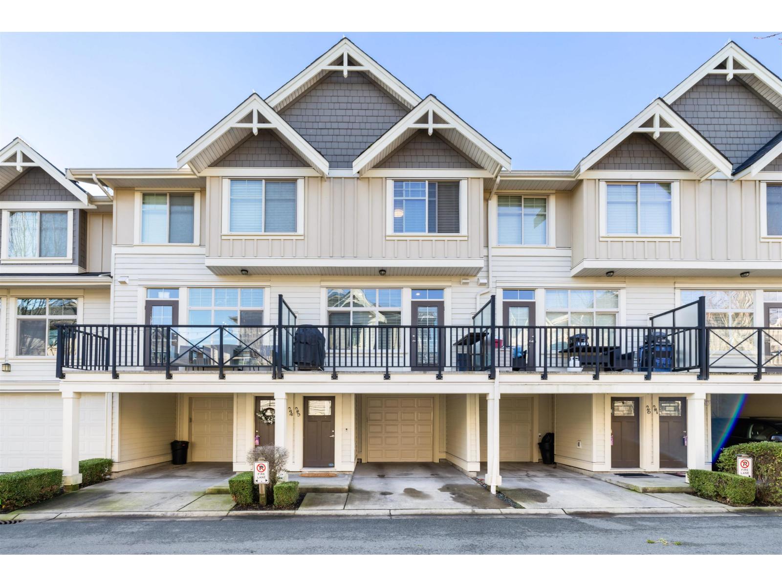 25 19525 73 Avenue, Surrey, British Columbia  V4N 6L7 - Photo 2 - R3082212