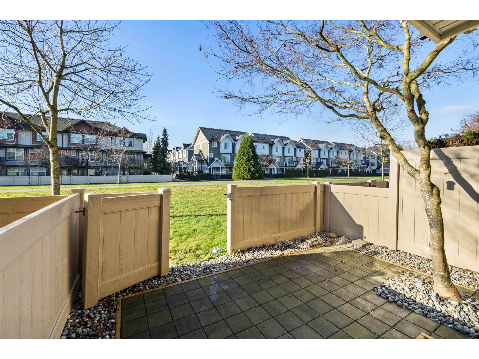 25 19525 73 Avenue, Surrey, British Columbia  V4N 6L7 - Photo 3 - R3082212