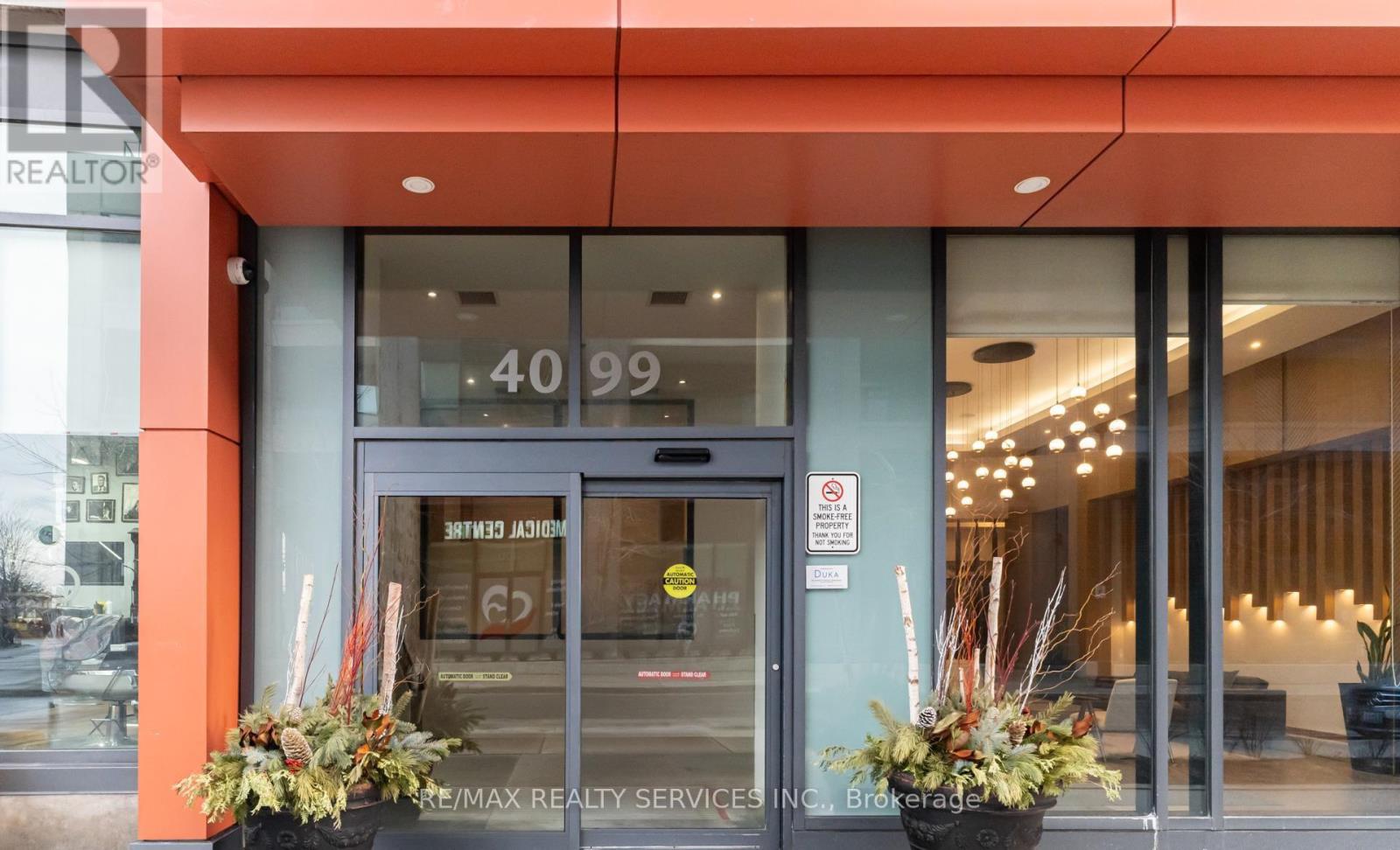 1801 - 4099 Brickstone Mews, Mississauga, Ontario  L5B 0G2 - Photo 3 - W12715474