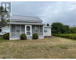 607 Highway 2, Lower Five Islands, Nova Scotia