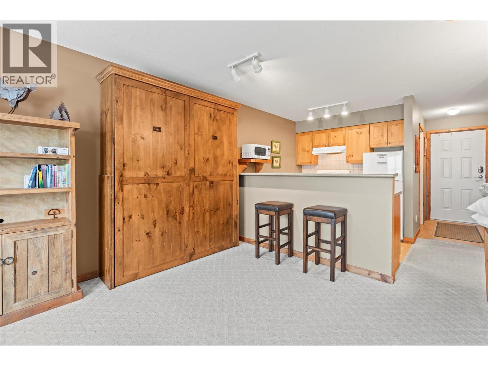 9804 Silver Star Road Unit# 203, Vernon, British Columbia  V1B 3X1 - Photo 23 - 10368785