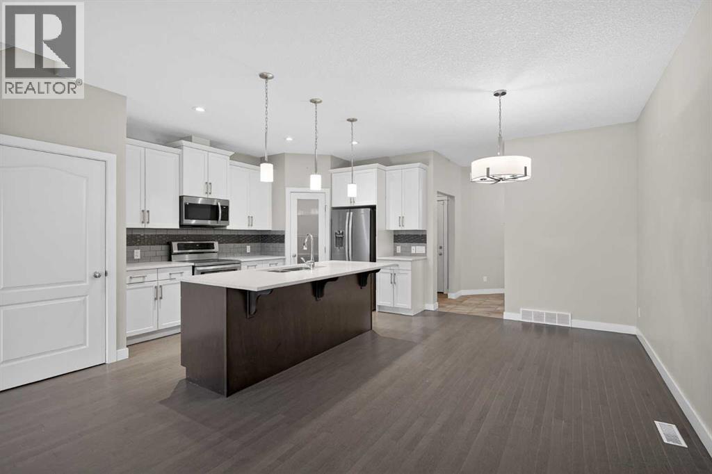 130 Evanscrest Terrace Nw, Calgary, Alberta  T3P 0R6 - Photo 9 - A2278833