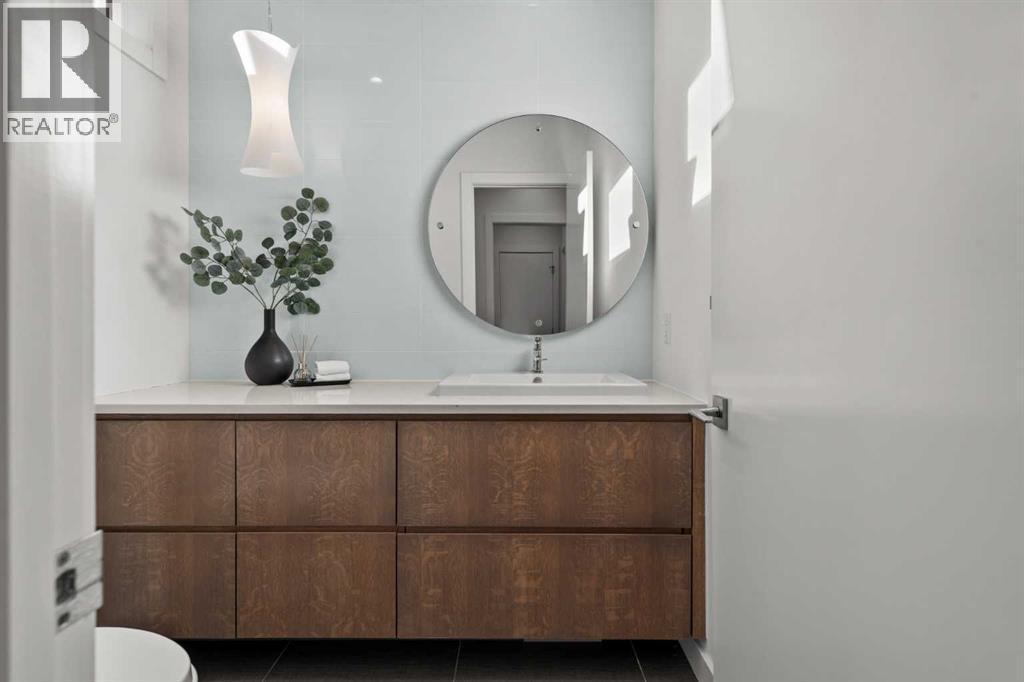 3216 5 Street Nw, Calgary, Alberta  T2M 3C9 - Photo 15 - A2278995