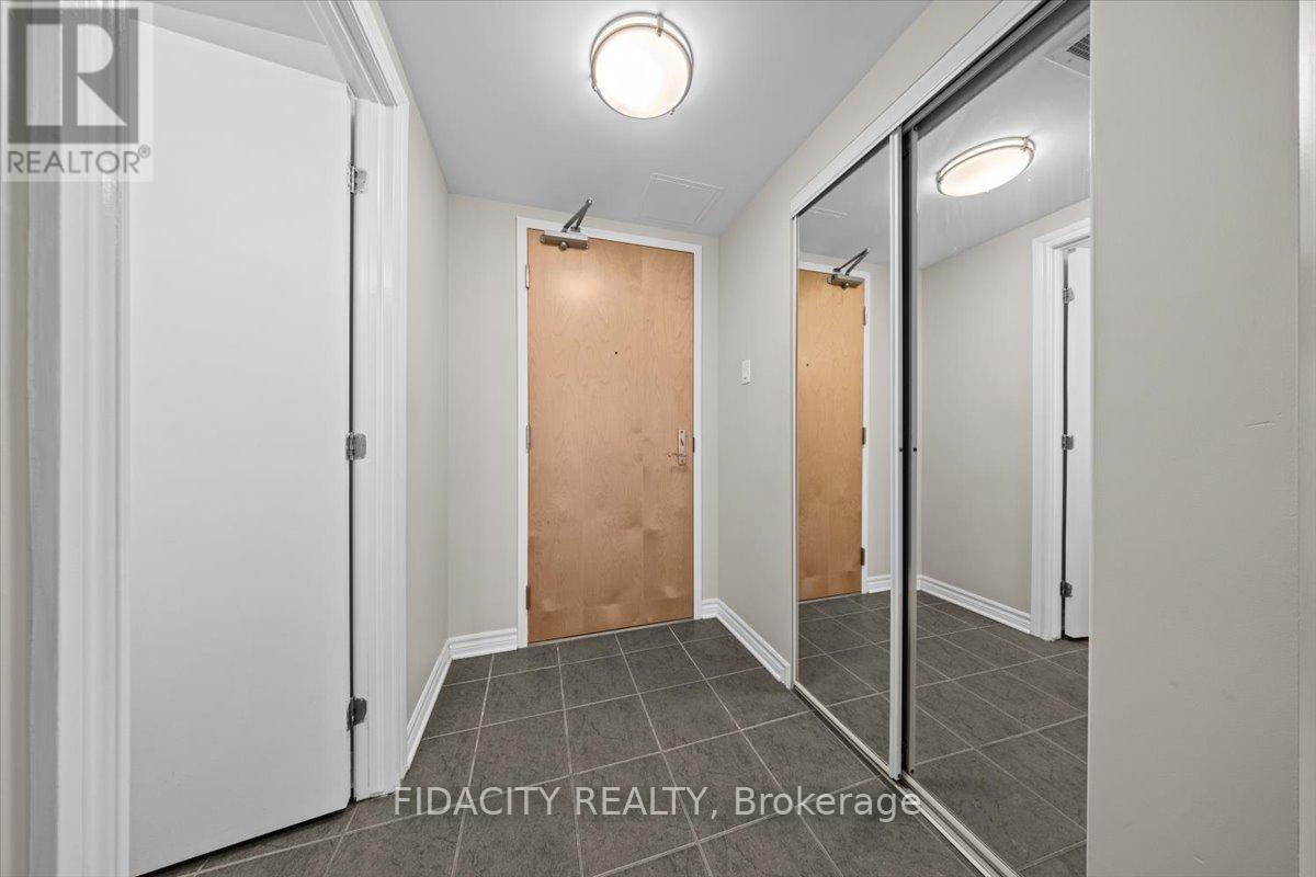417 - 200 Lett Street, Ottawa, Ontario  K1R 0A7 - Photo 3 - X12721528
