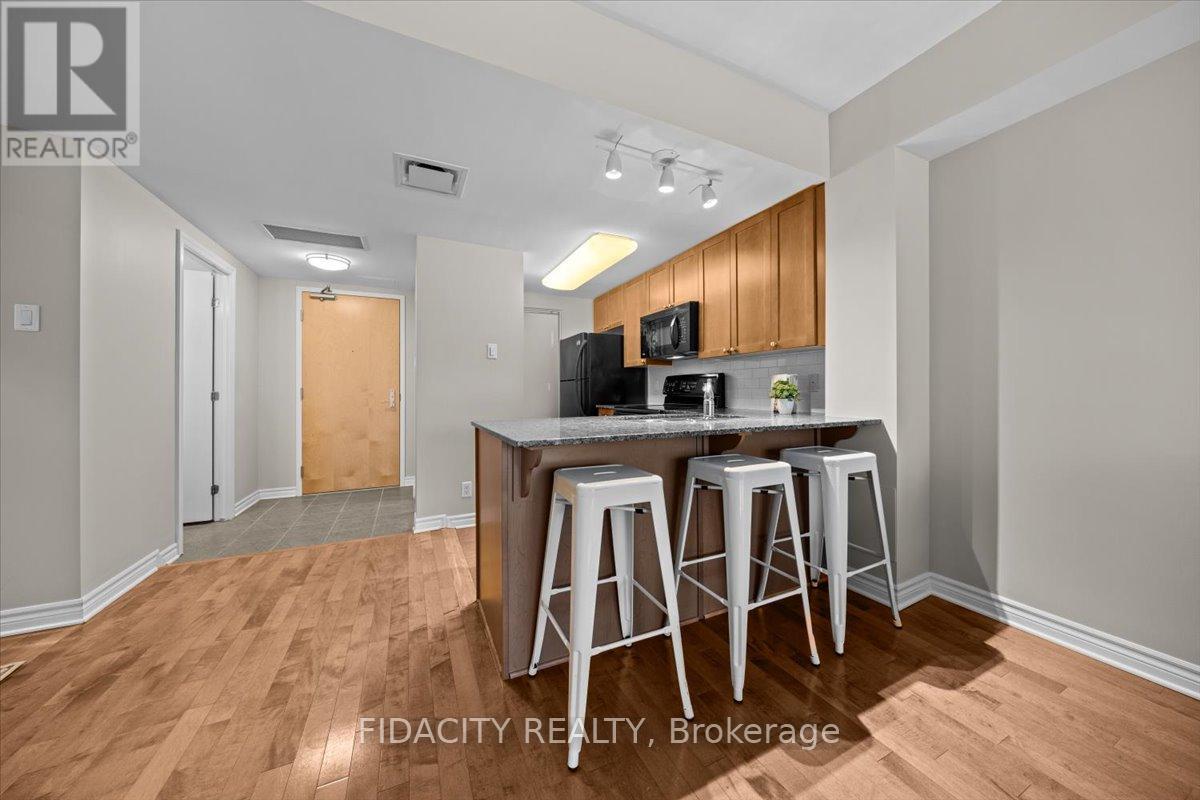 417 - 200 Lett Street, Ottawa, Ontario  K1R 0A7 - Photo 7 - X12721528