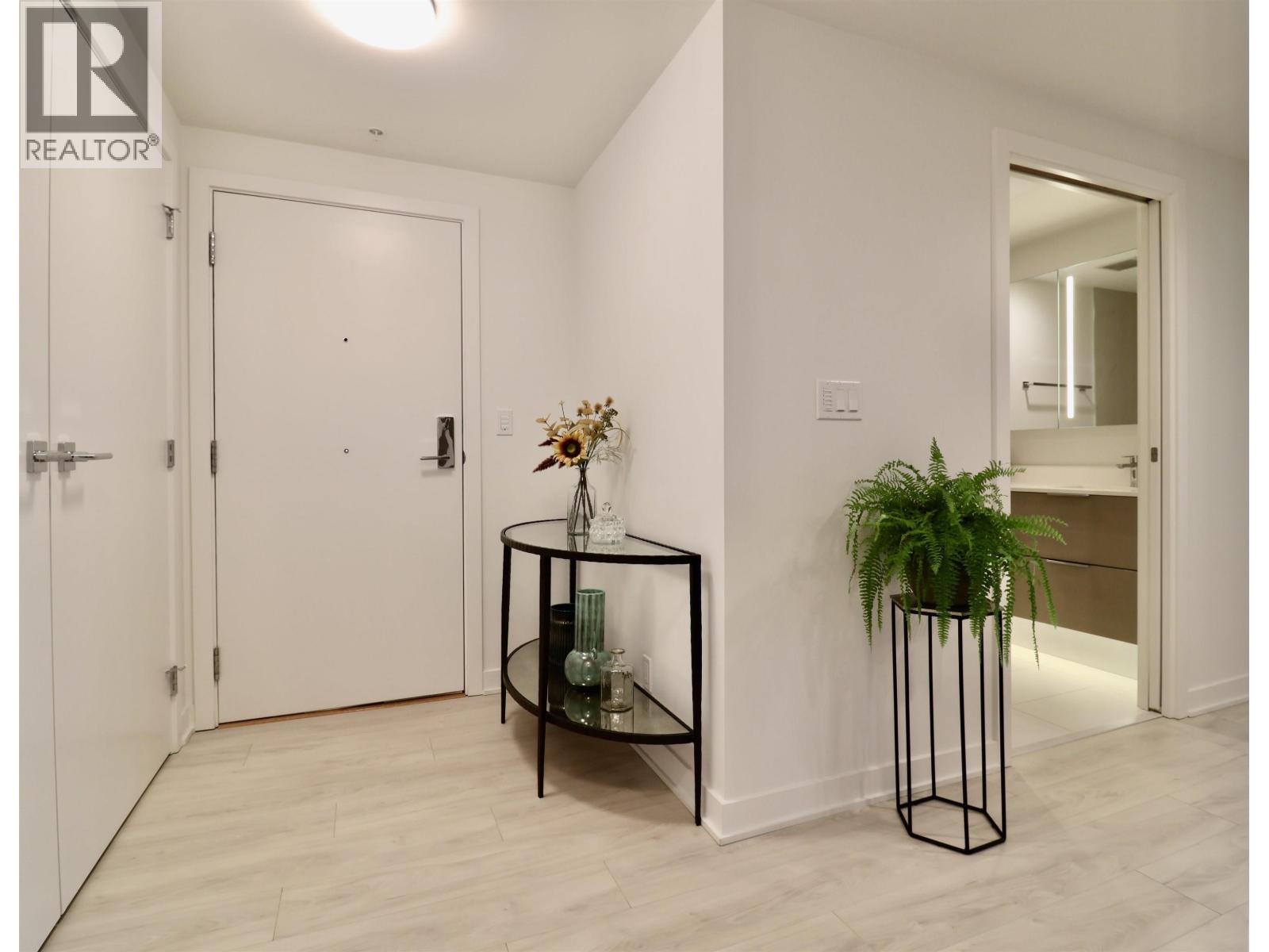 1604 1401 Hunter Street, North Vancouver, British Columbia  V7J 0E2 - Photo 7 - R3082262