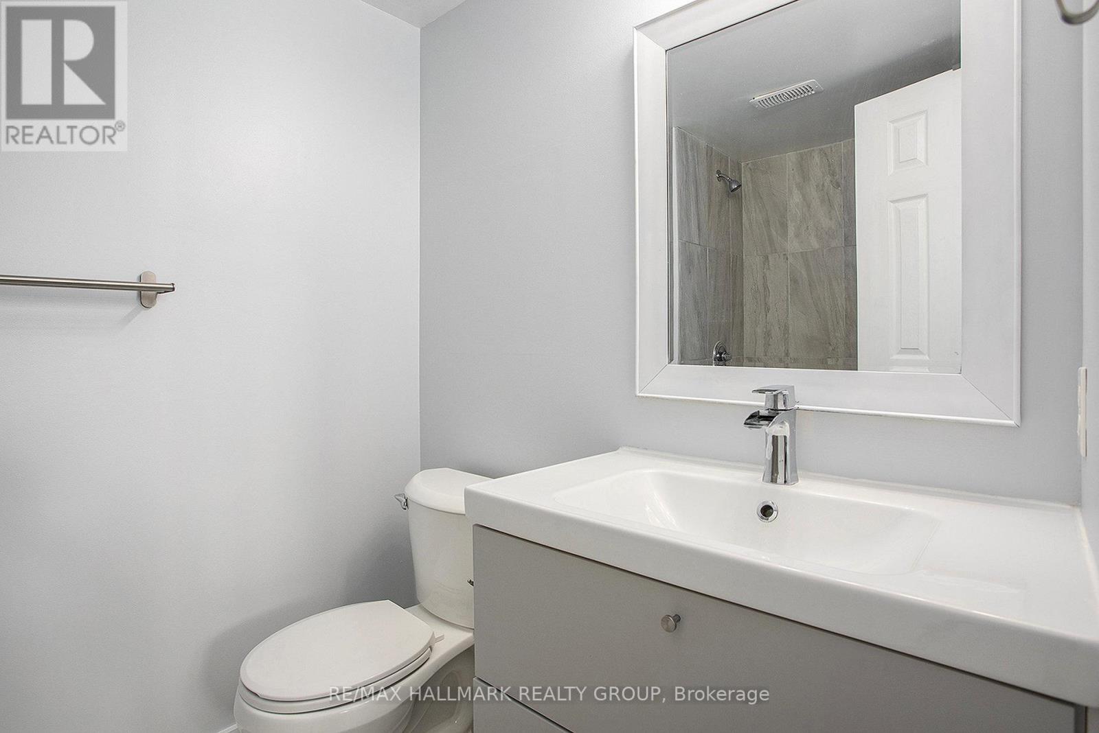 281 Aquaview Drive, Ottawa, Ontario  K4A 0B6 - Photo 17 - X12475541