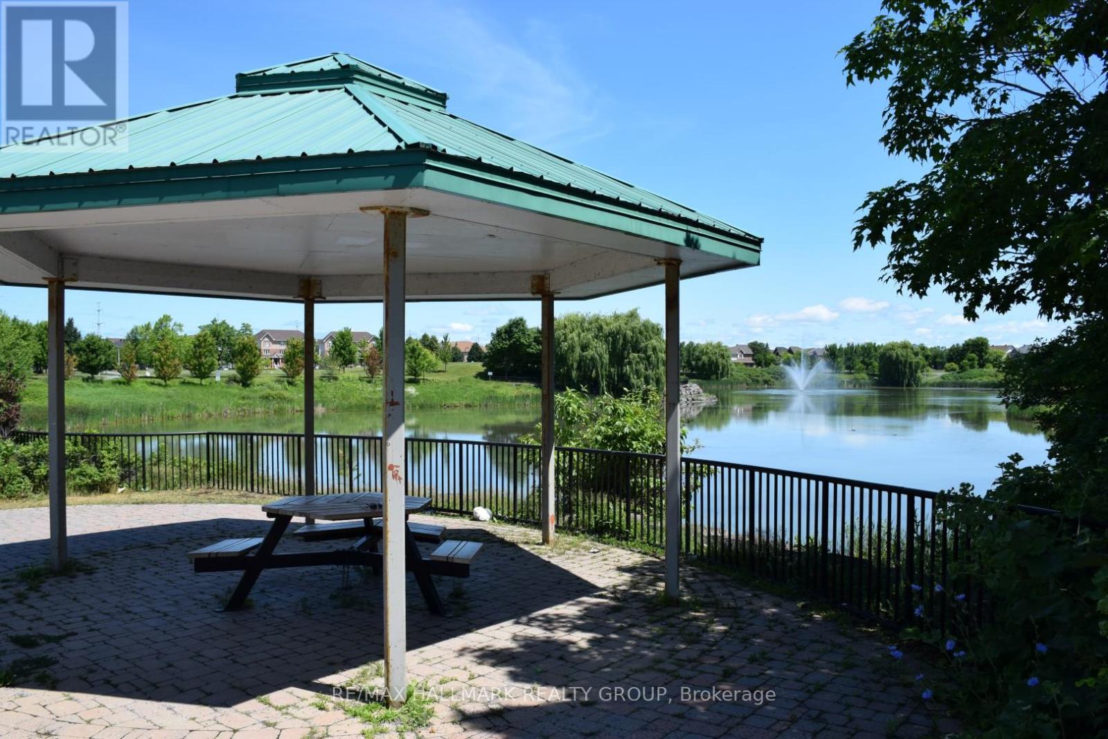 281 Aquaview Drive, Ottawa, Ontario  K4A 0B6 - Photo 25 - X12475541