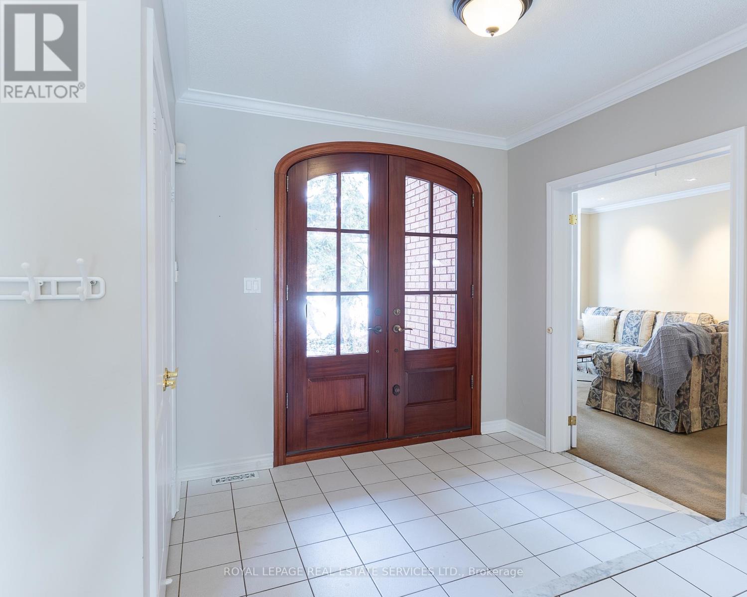 391 March Crescent, Oakville, Ontario  L6H 5X7 - Photo 6 - W12662082