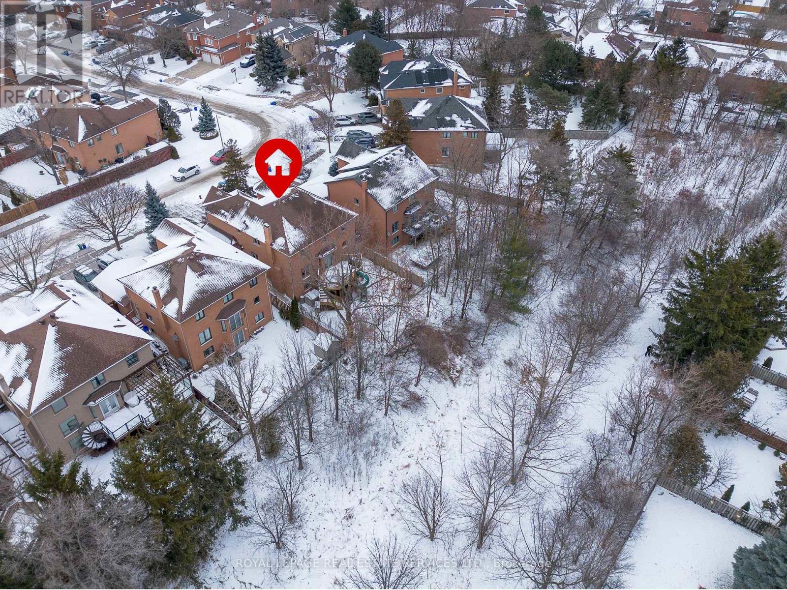 391 March Crescent, Oakville, Ontario  L6H 5X7 - Photo 5 - W12662082