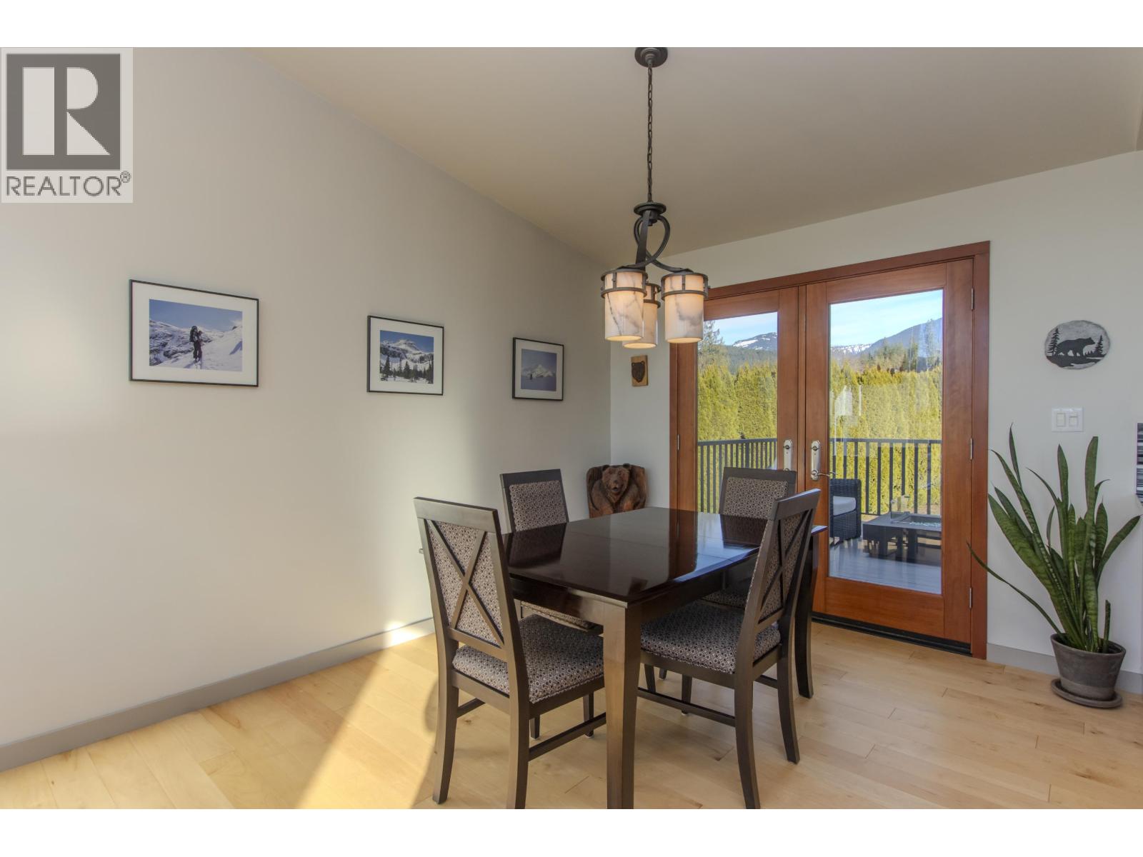 40298 Ayr Drive, Squamish, British Columbia  V8B 0B6 - Photo 11 - R3082261