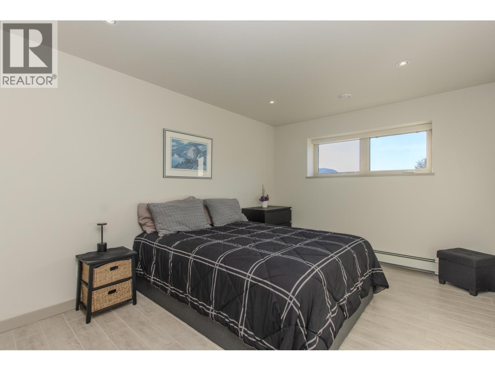 40298 Ayr Drive, Squamish, British Columbia  V8B 0B6 - Photo 20 - R3082261