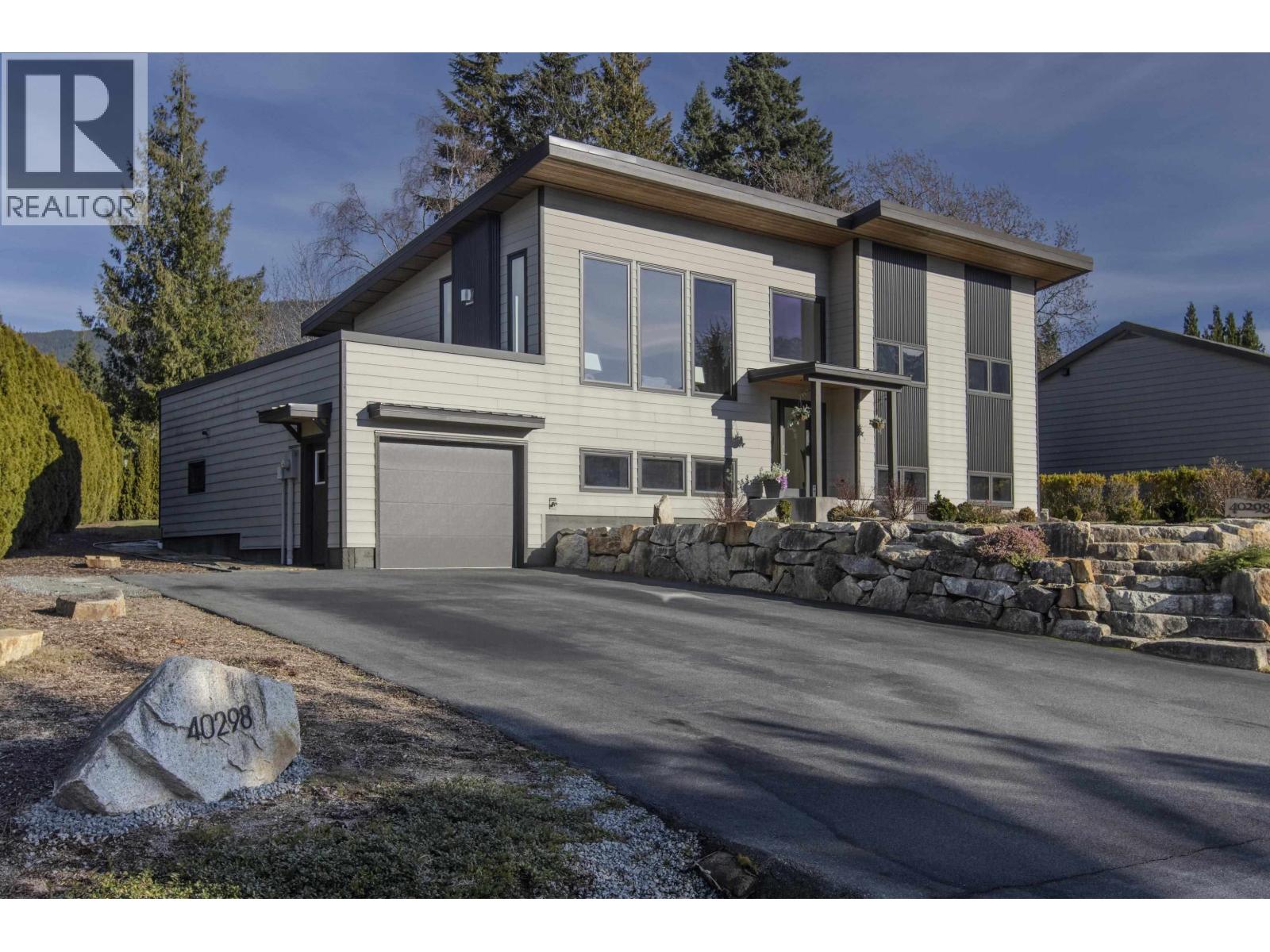 40298 Ayr Drive, Squamish, British Columbia  V8B 0B6 - Photo 36 - R3082261