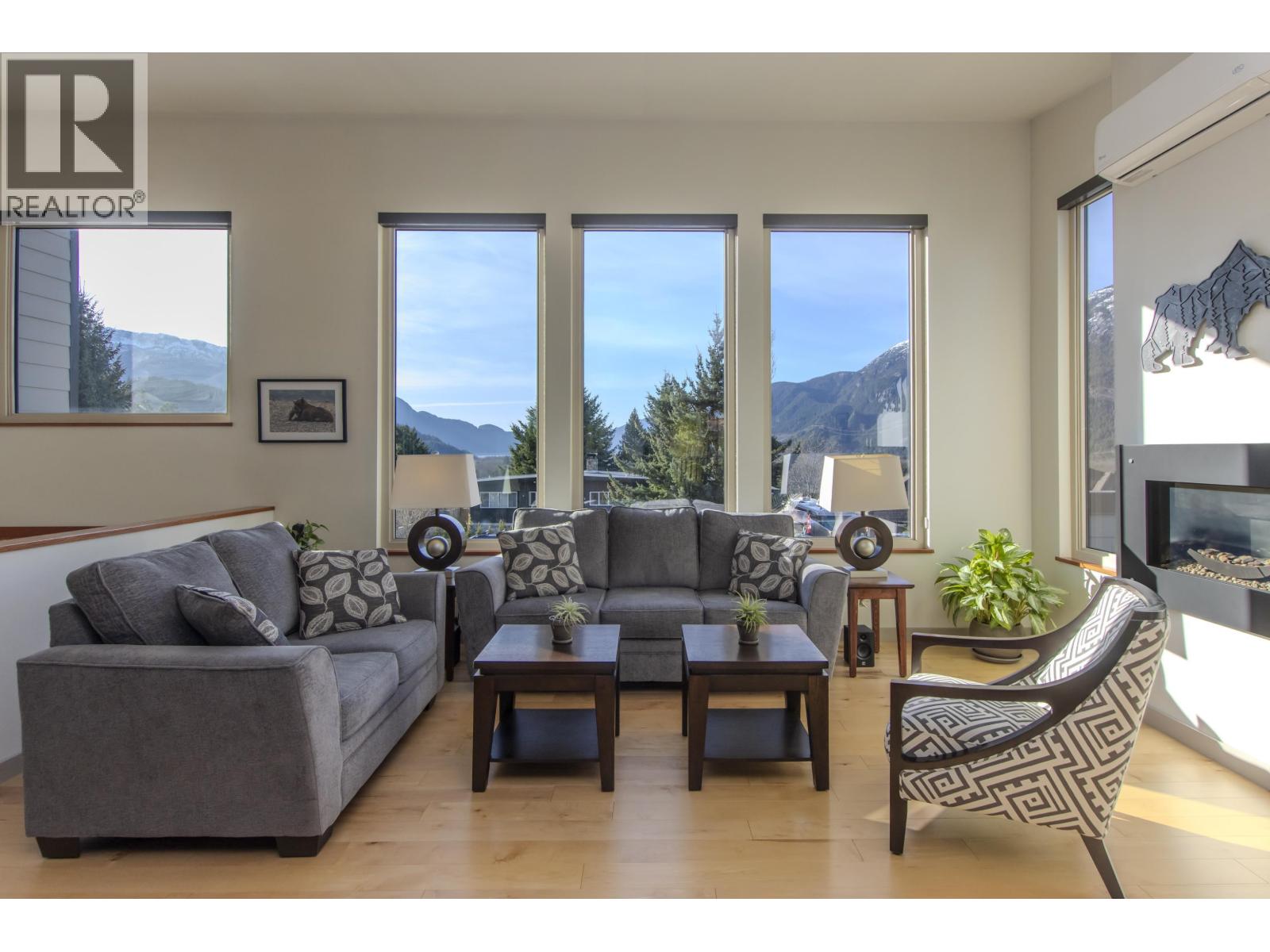 40298 Ayr Drive, Squamish, British Columbia  V8B 0B6 - Photo 4 - R3082261