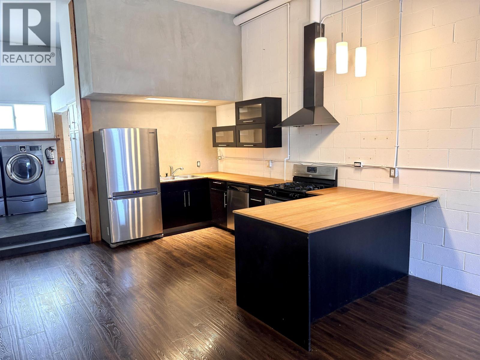 626 Shaw Road, Gibsons, British Columbia  V0N 1V8 - Photo 11 - C8075428