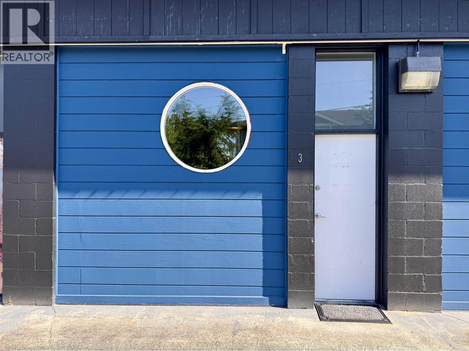 3 626 Shaw Road, Gibsons, British Columbia  V0N 1V8 - Photo 1 - C8075431