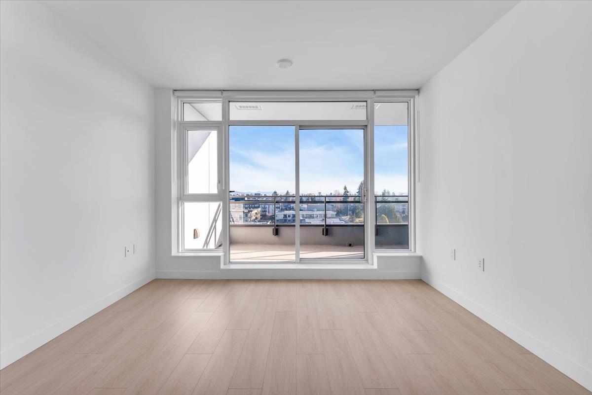 1212 13675 107a Avenue, Vancouver, British Columbia  V3T 0X3 - Photo 4 - R3082252