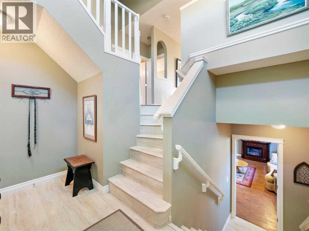 239 Sagewood Drive, Airdrie, Alberta  T4B 3A7 - Photo 3 - A2265913