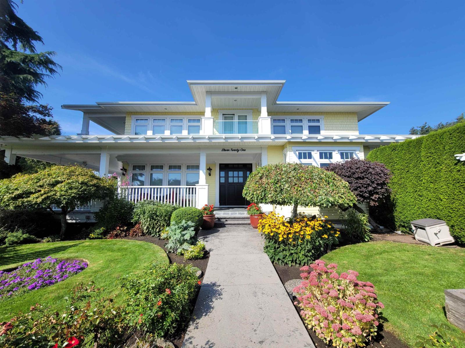 1121 CYPRESS STREET, White Rock, British Columbia