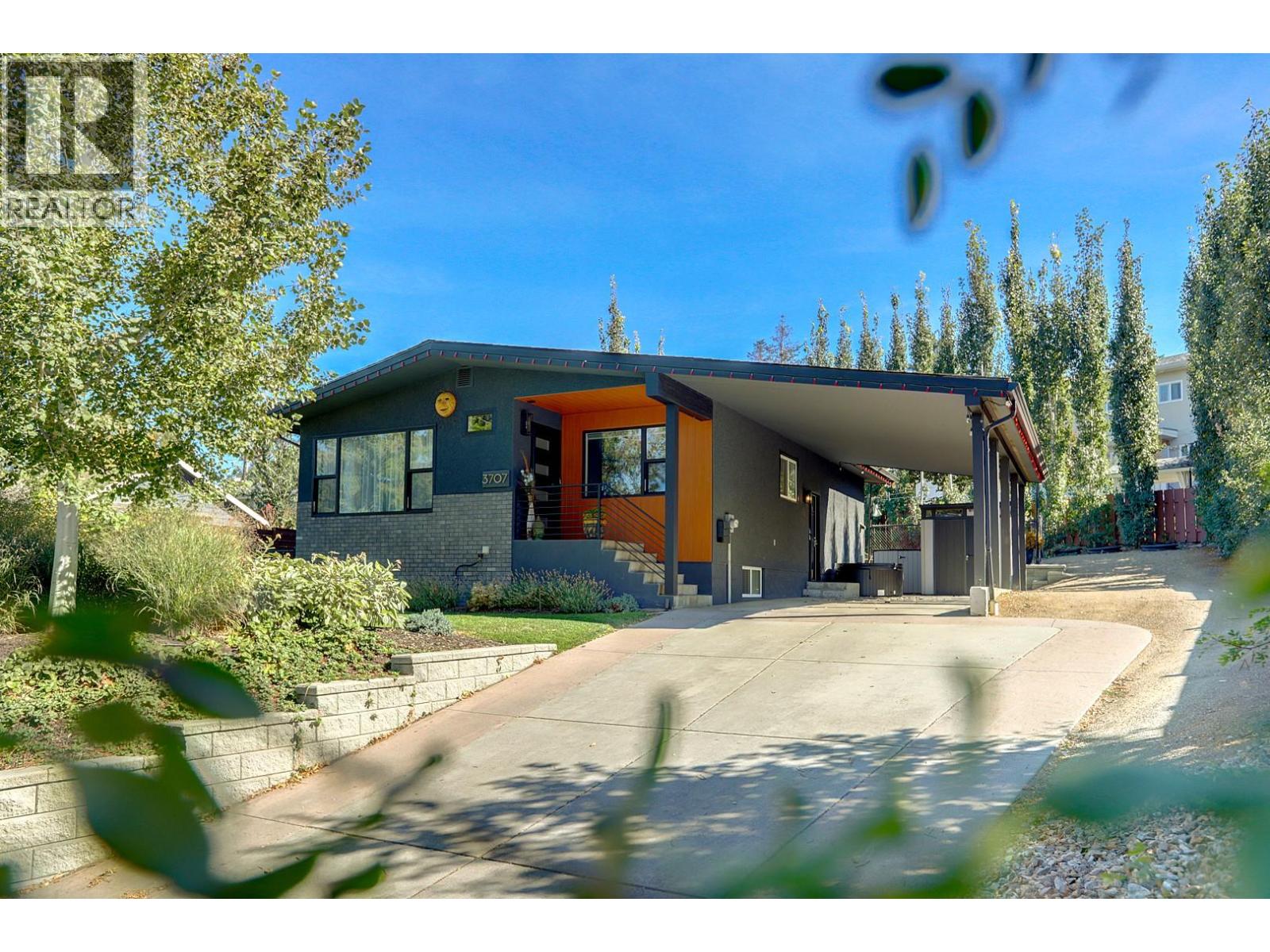 3707 22 Street, Vernon, British Columbia  V1T 4J1 - Photo 2 - 10371220