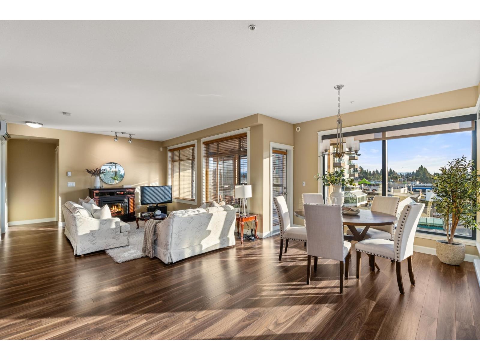 526 2860 Trethewey Street, Abbotsford, British Columbia  V2T 0G5 - Photo 2 - R3081744