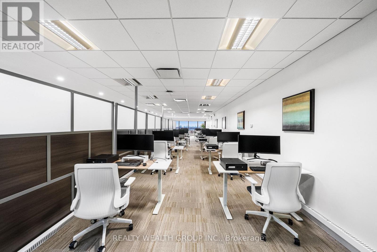 Ph - 255 Duncan Mill Road, Toronto, Ontario  M3B 3H9 - Photo 12 - C12721536